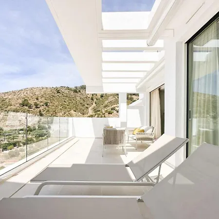 Luxury Palo Alto Ocean Views Apartment *
