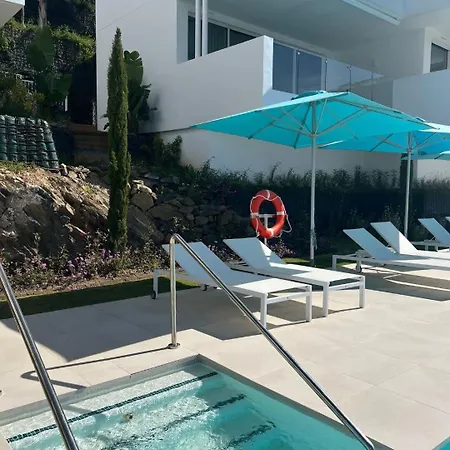 Apartment Luxury Palo Alto Ocean Views Marbella